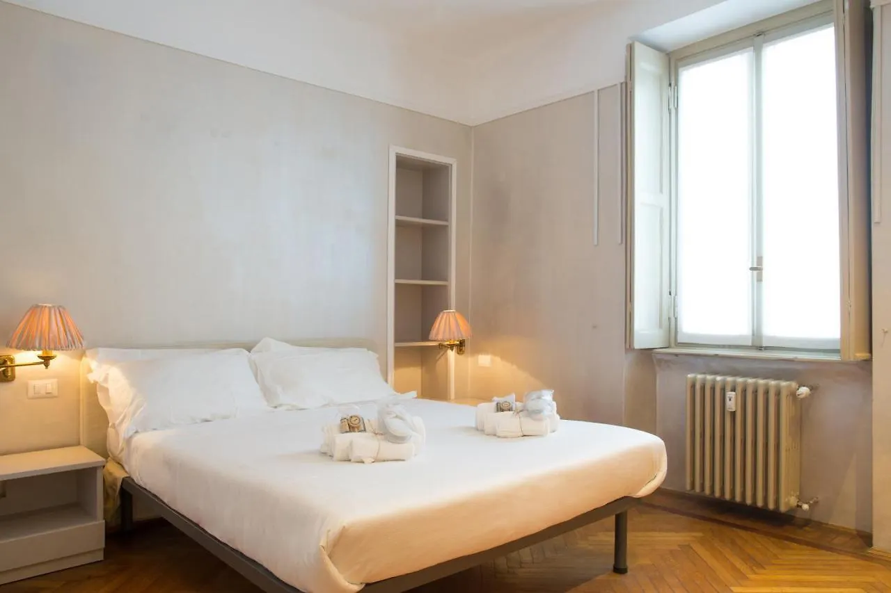 Suitelowcost Spiga Milan 0*,