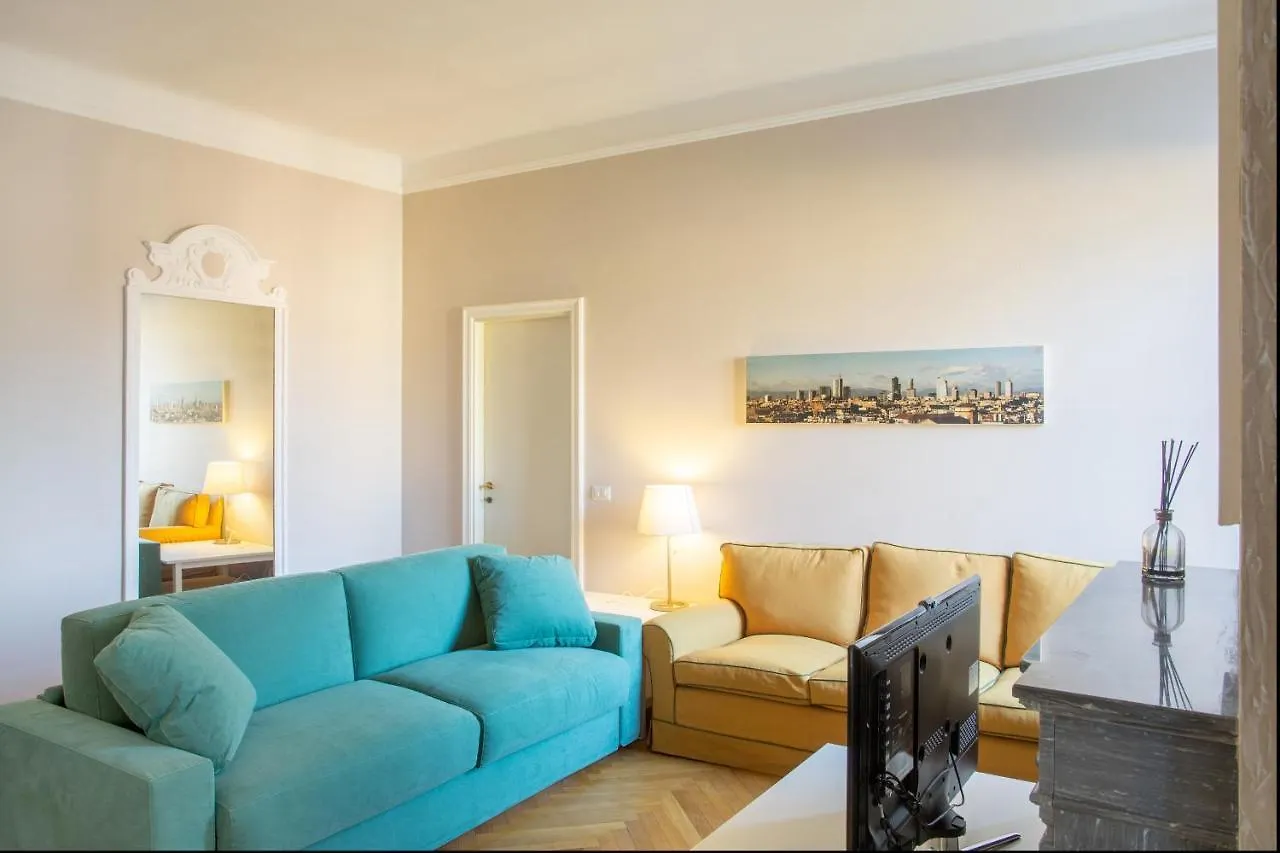 Suitelowcost Spiga Milan Apartment